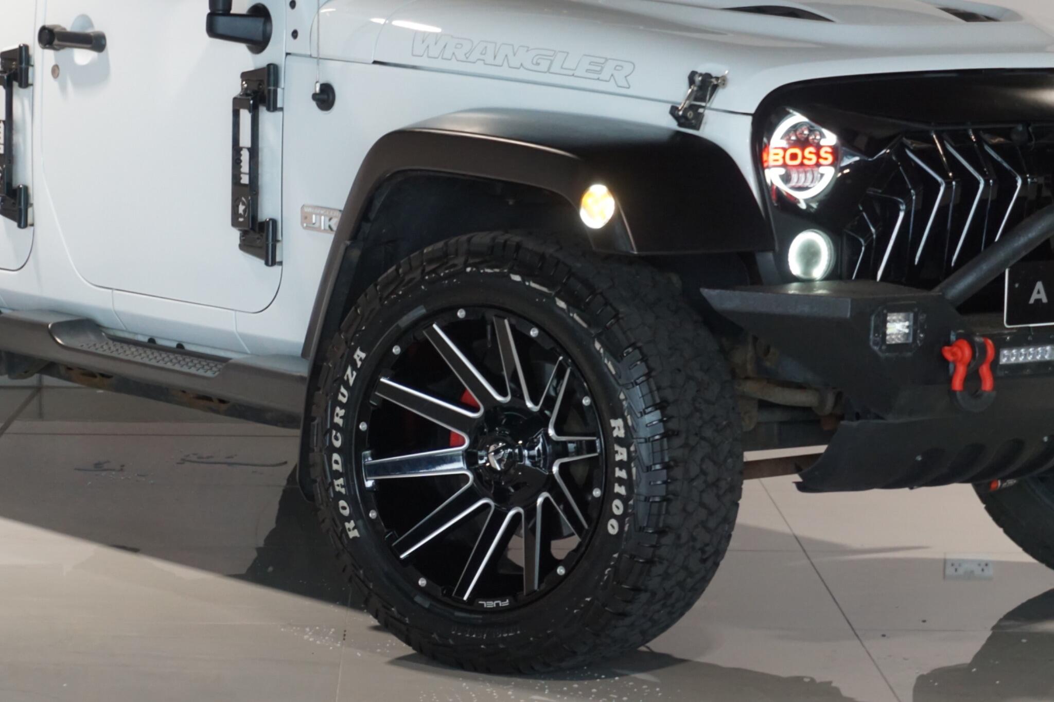 Jeep Wrangler 3.6 V6 JK Edition SUV 4dr Petrol Auto 4WD Euro 6 (280 bhp)